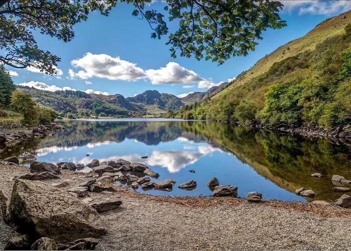 Apothecary Hall - Snowdonia