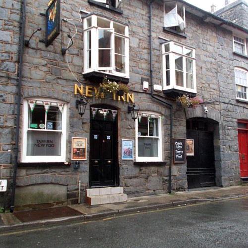 Apothecary Hall - Snowdonia Apartment Llanrwst