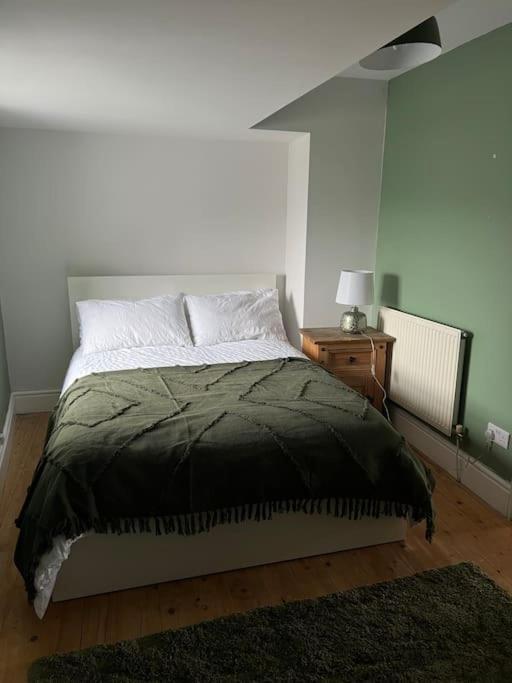 Apothecary Hall - Snowdonia Apartment Llanrwst